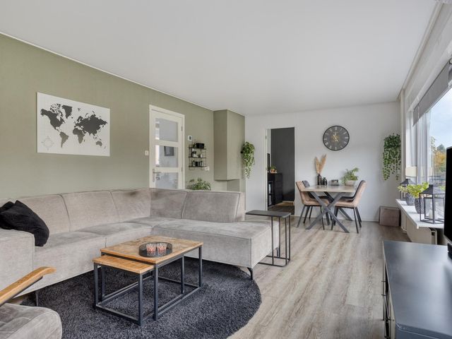 Paulus Potterstraat 15, Enschede