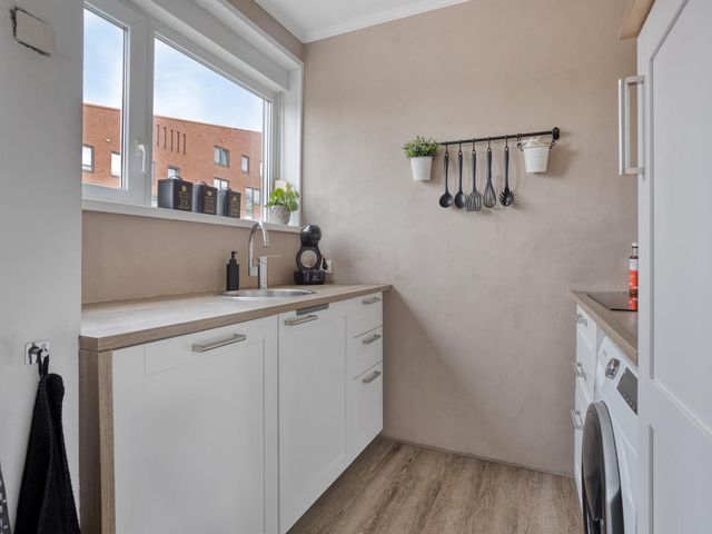 Paulus Potterstraat 15, Enschede