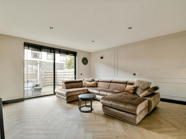 Paradijsappelstraat 17, Amsterdam