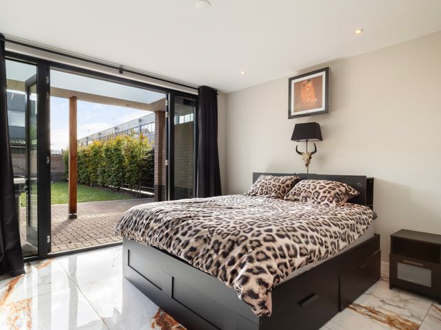 Oude Molenmeent 11, Loosdrecht