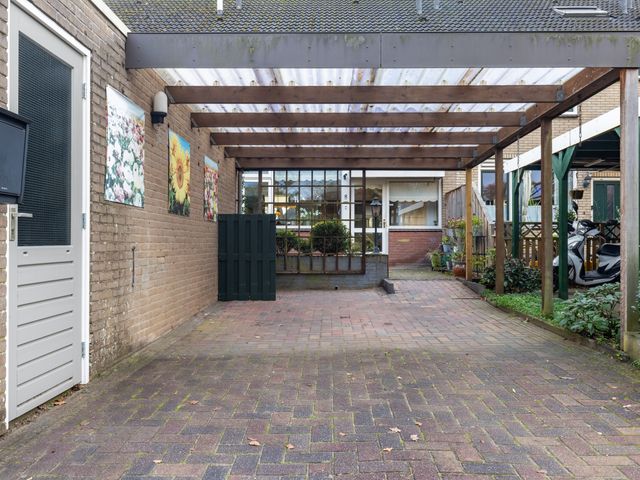 Kenemansstraat 8, Holten