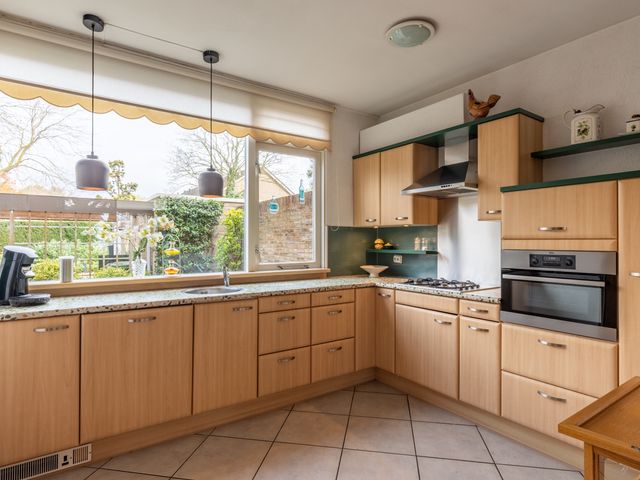 Kenemansstraat 8, Holten