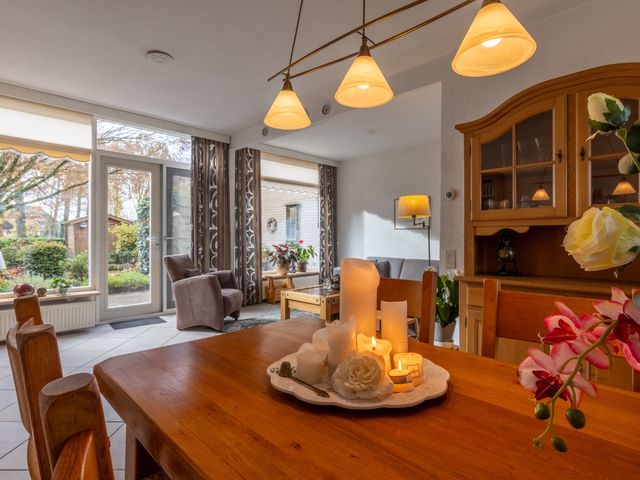 Kenemansstraat 8, Holten