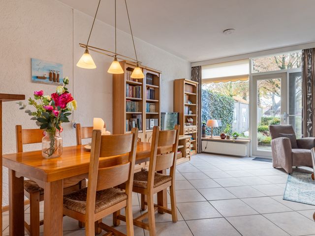 Kenemansstraat 8, Holten