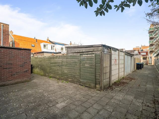 Hertzogstraat 102, Den Helder