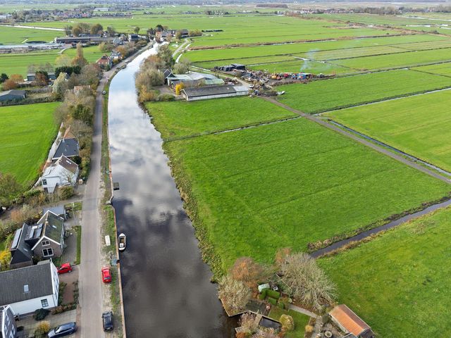 Broekermeerdijk 30C, Watergang