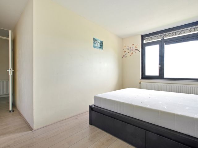 Voorjaarstraat 32, Almere