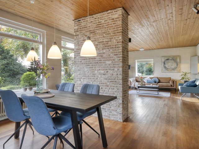 Vondellaan 26, Roosendaal