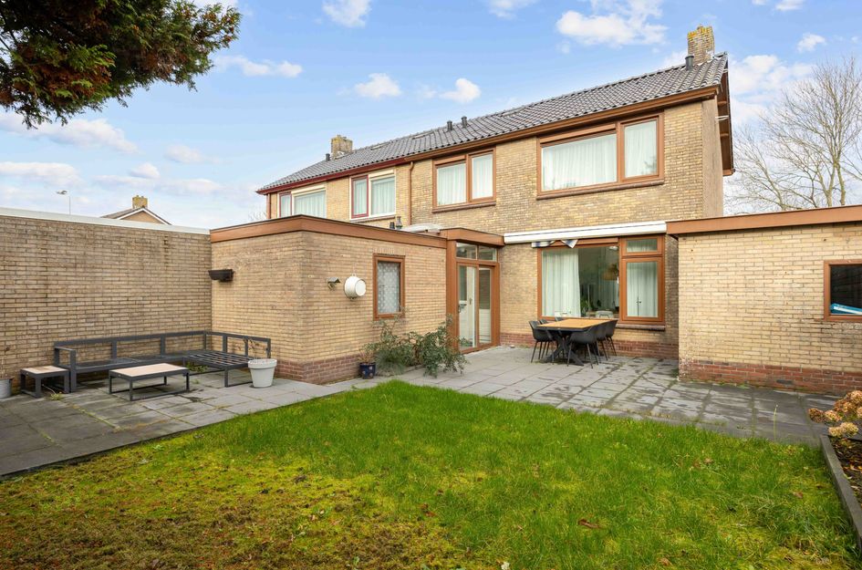 Kn Kuperusstrjitte 9