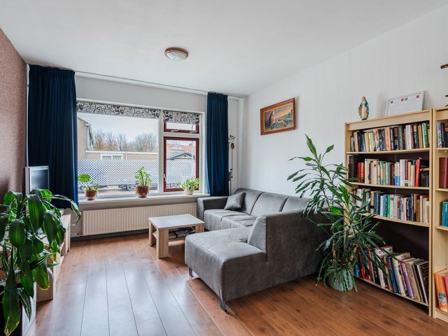 Langeweg 75, Slootdorp