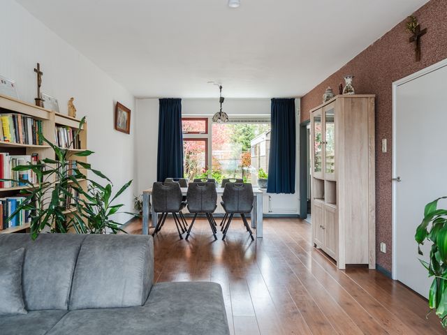 Langeweg 75, Slootdorp