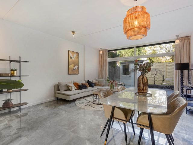 Amstelstraat 32, Den Haag