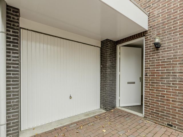 Vijverhof 29, Terneuzen