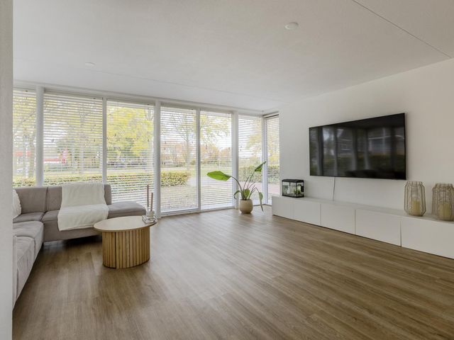 Vijverhof 29, Terneuzen