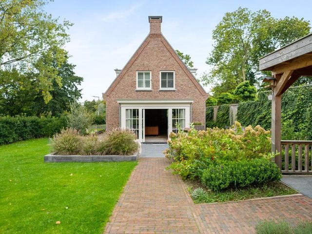 Overschiese Kleiweg 717, Rotterdam