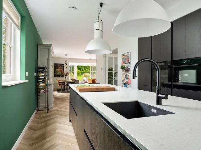 Overschiese Kleiweg 717, Rotterdam