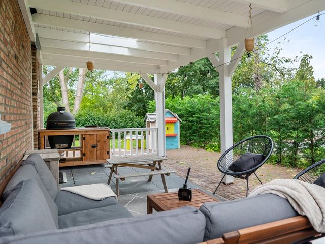 Overschiese Kleiweg 717, Rotterdam