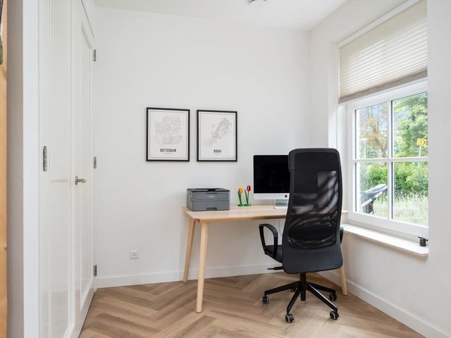 Overschiese Kleiweg 717, Rotterdam