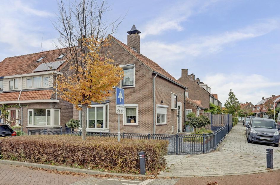 Leliestraat 105