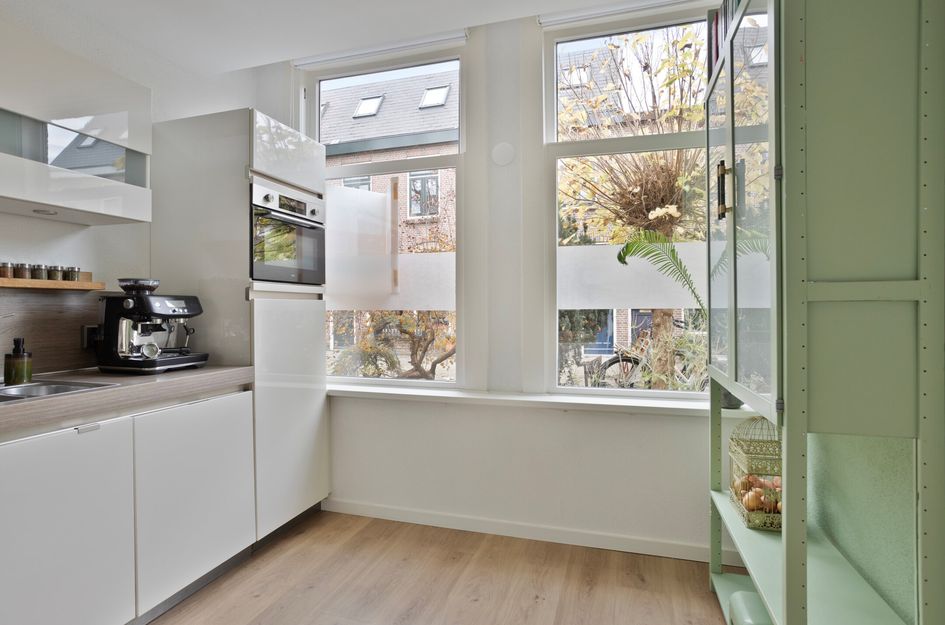 Dr. van Rhijnstraat 12