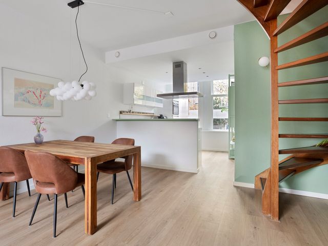 Dr. van Rhijnstraat 12, Leiderdorp