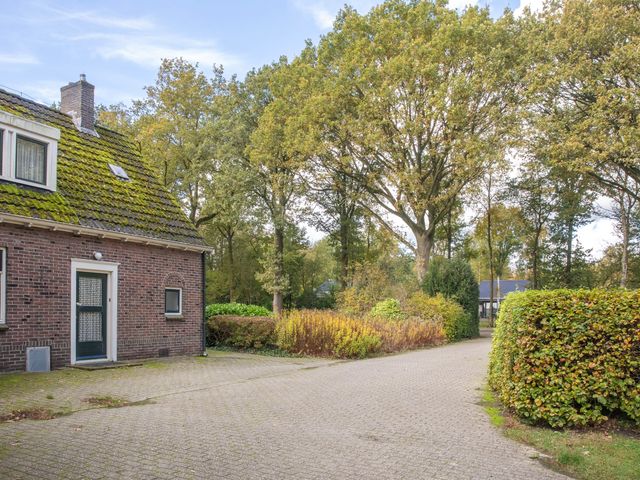 Witte Menweg 3, Geesbrug