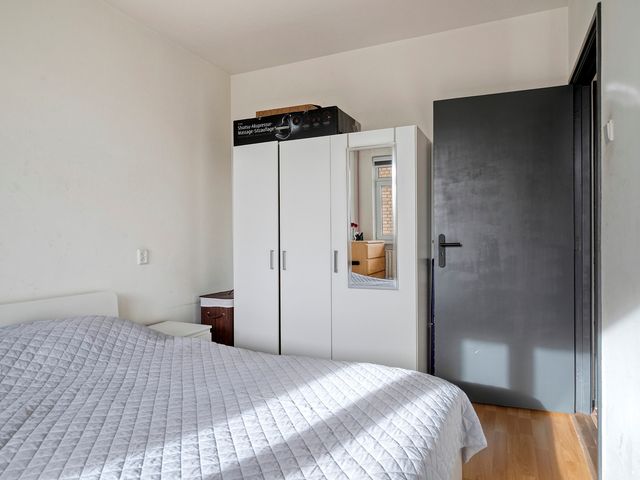 Erasmusplein 156, Den Haag