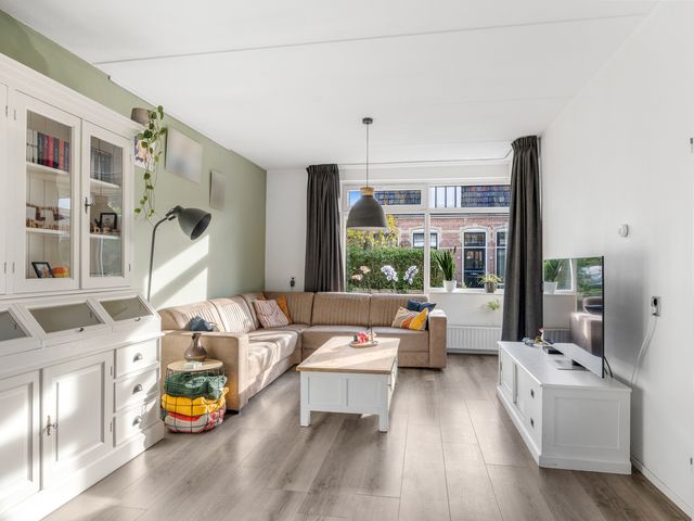 Kerkstraat 23, Pingjum