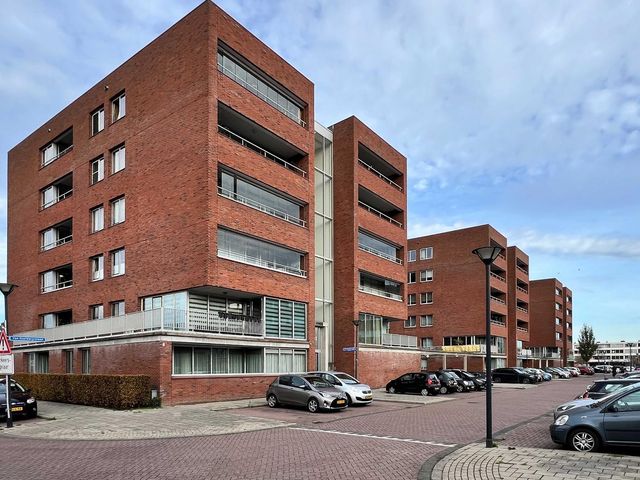 Van Naeldwijcklaan 59, Capelle Aan Den IJssel