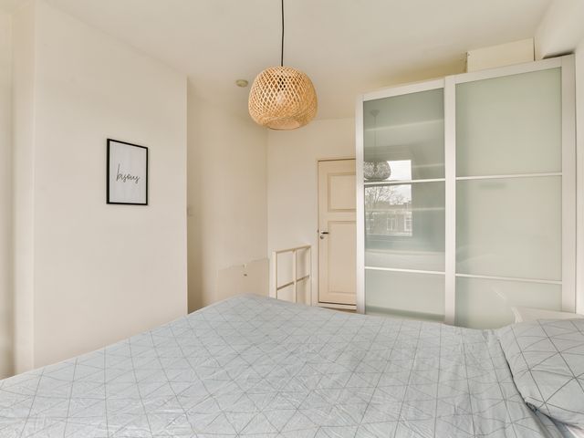 Van Ostadestraat 240 3, Amsterdam