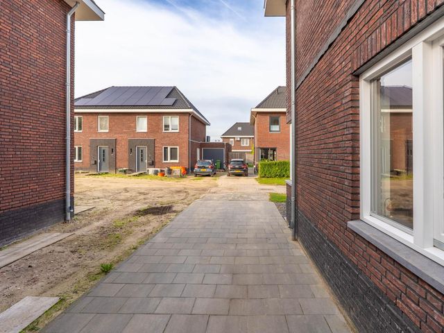 Horstenweg 38, Holthees