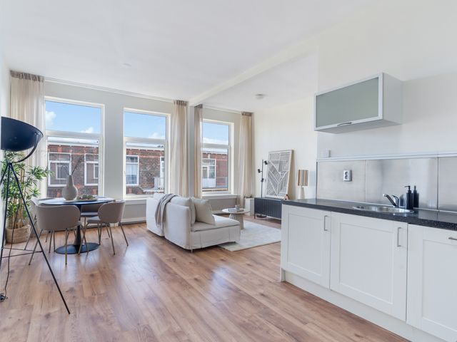 Van Tuyllstraat 20, Den Haag