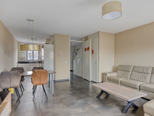 Fluitschiplaan 255, Den Haag