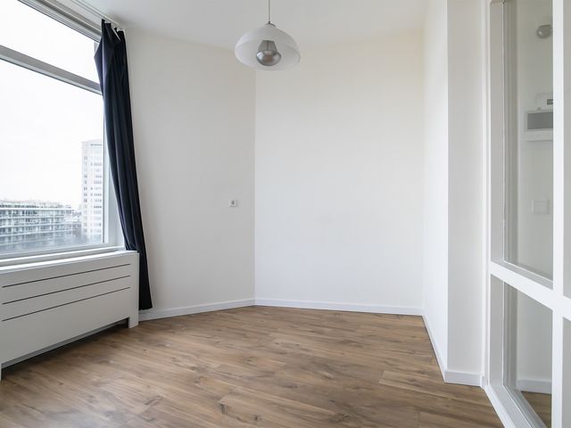 Burgemeester De Monchyplein 132, Den Haag