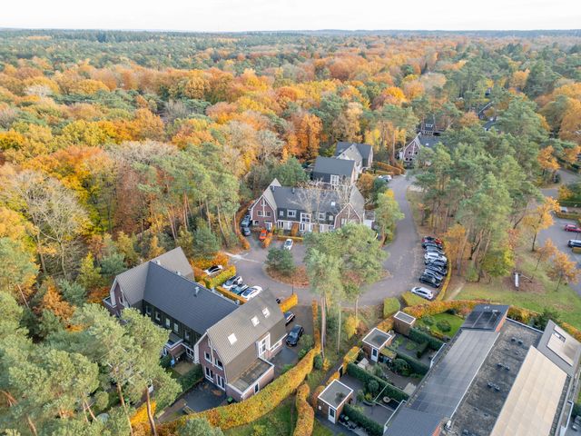 Arianehof 34, Ermelo