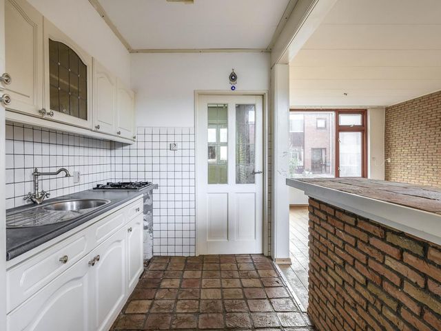 Wilhelminastraat 7, Hoek