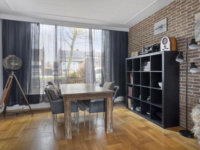 Koninginnelaan 13, Terneuzen