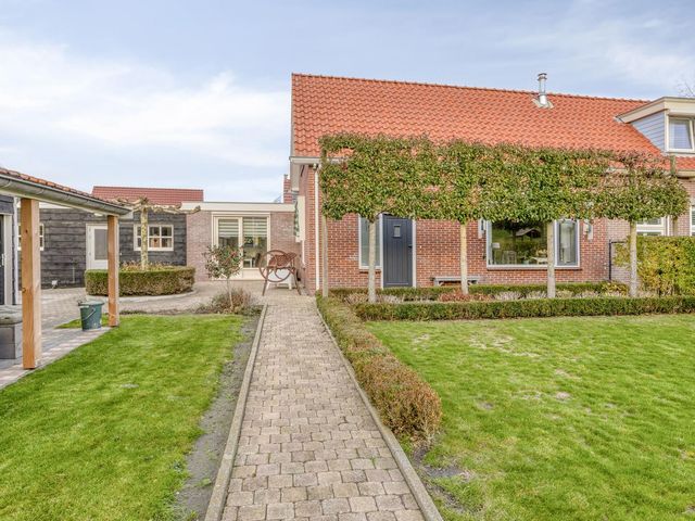 Onder de Zeedijk 10, Poortvliet