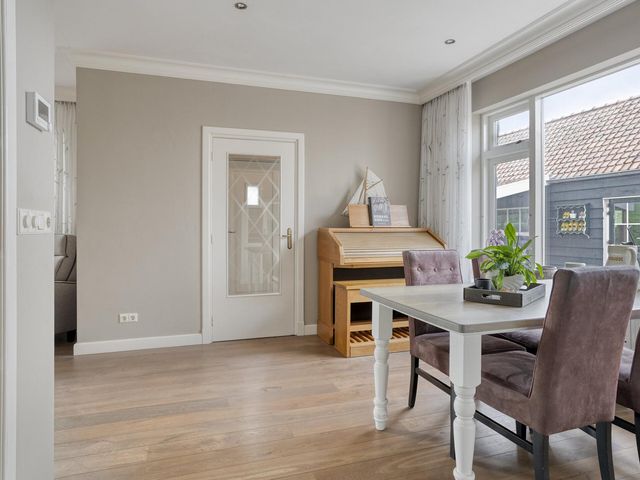 Onder de Zeedijk 10, Poortvliet