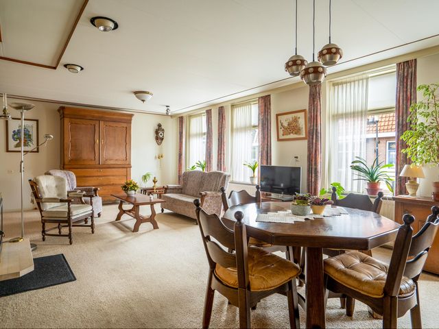 Hoofdstraat 55, Diever