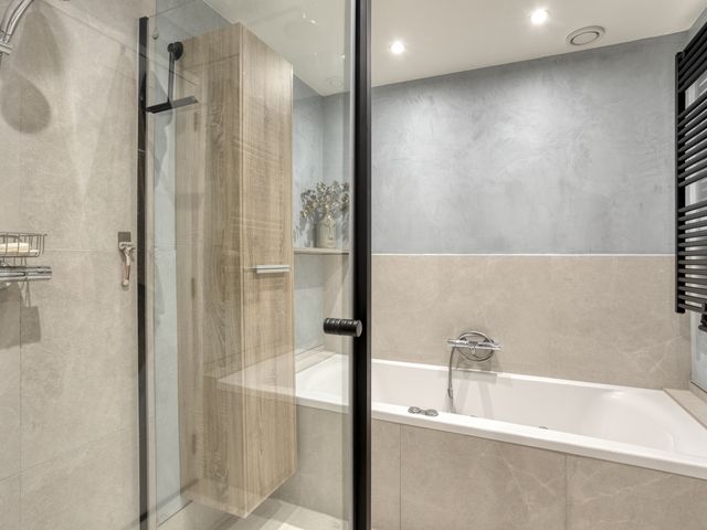 Insulindeweg 902, Amsterdam