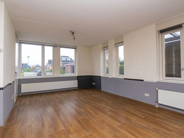 De Blauwe Lely 20, Hem