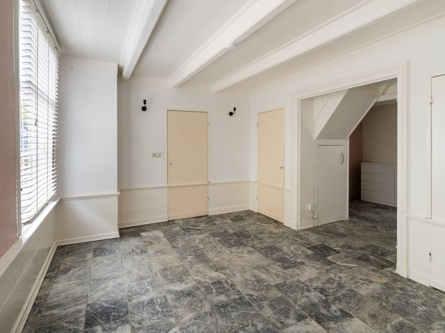 Westhavenplaats 2, Vlaardingen