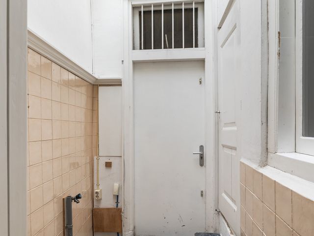 Westhavenplaats 2, Vlaardingen