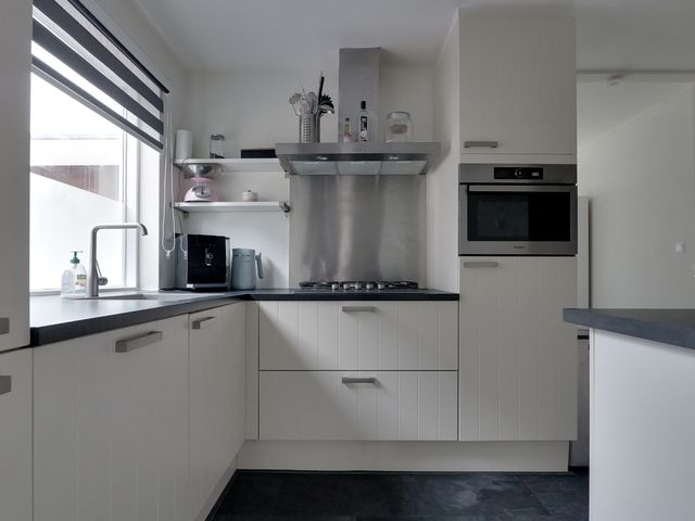 Sportterreinstraat 12, Hoogezand