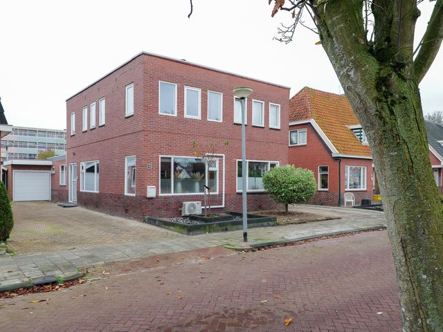 Sportterreinstraat 12, Hoogezand