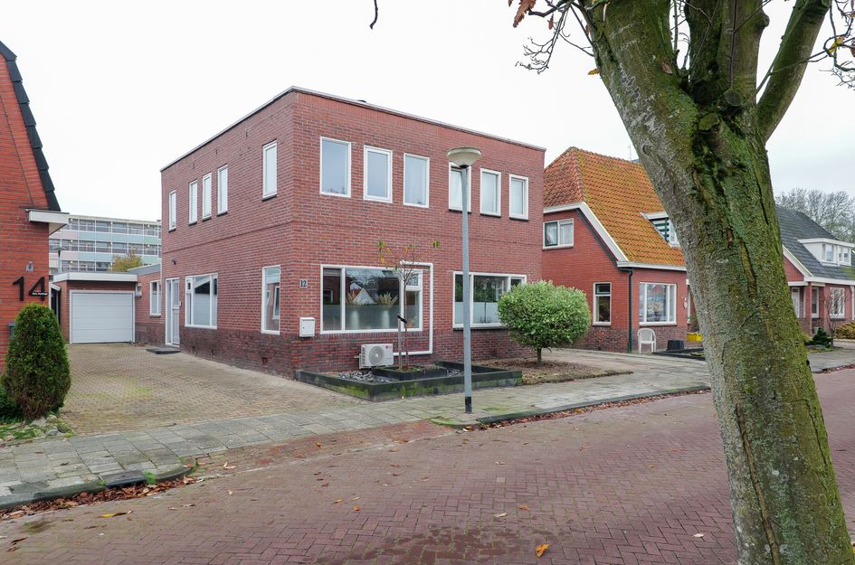 Sportterreinstraat 12