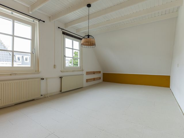 Kerkstraat 14, Klaaswaal