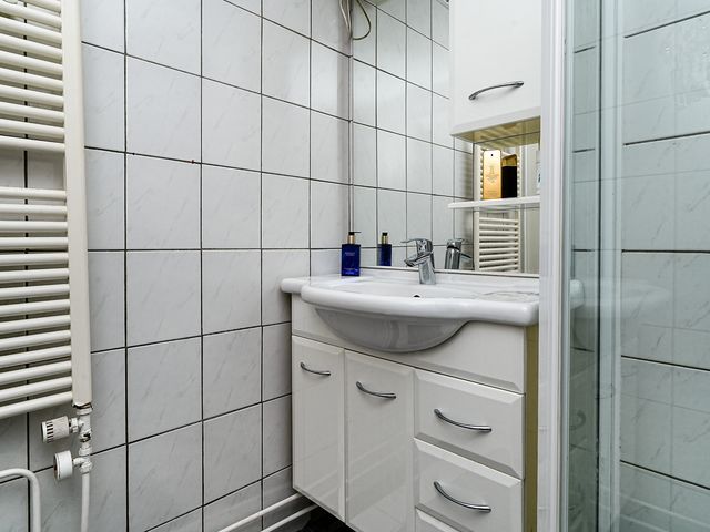 Troelstrastraat 40, Alblasserdam