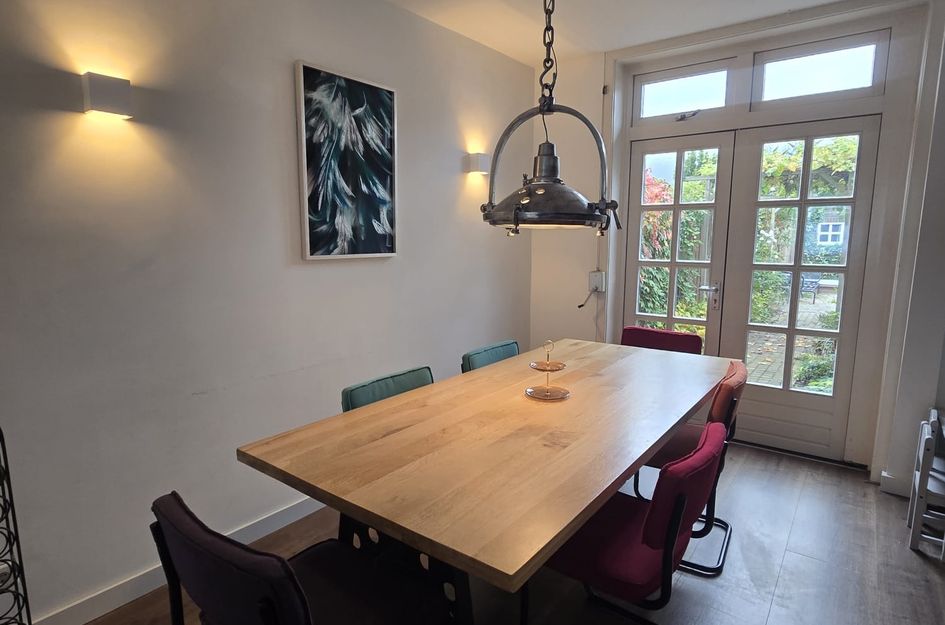 Van Meterenstraat 24